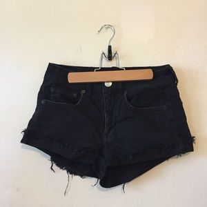 Black high high waisted AE shorts